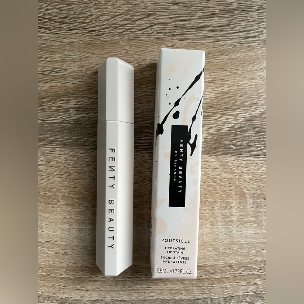 Fenty Bundle - Picture 10 of 11